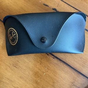 NWOT Ray-Ban unisex Classic Black Original sunglass Cover Case